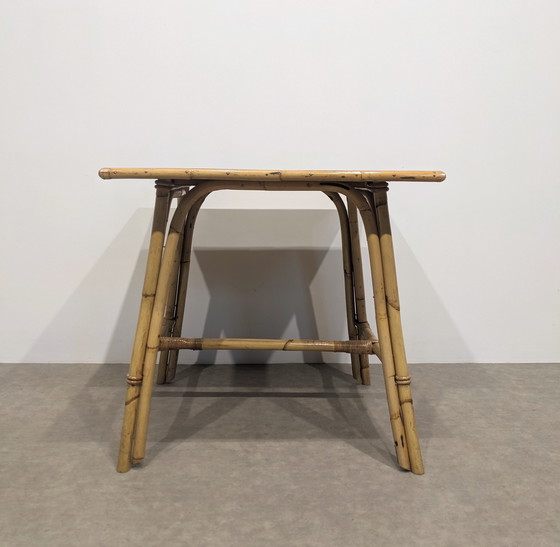 Image 1 of Table carrée en bambou vintage