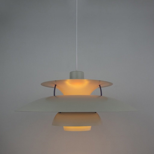Par de lámparas colgantes PH 5 de 2 pulgadas diseñadas por Poul Henningsen. – Louis Poulsen, leeslamp (photo 2 of 15)