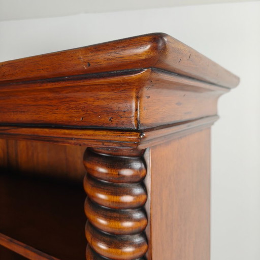 Boekenkast aperto Barley Twist – Massief Walnoot, 1930 circa