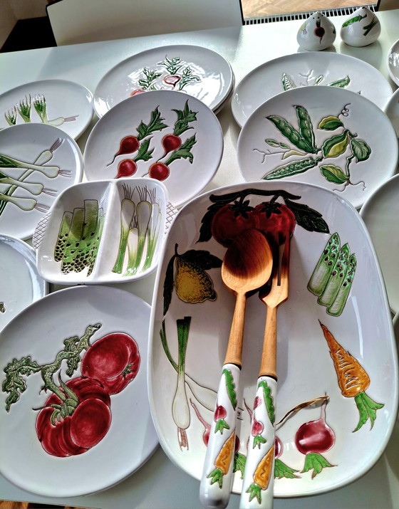 Image 1 of Vintage crockery vegetables. Hand painted in Italy