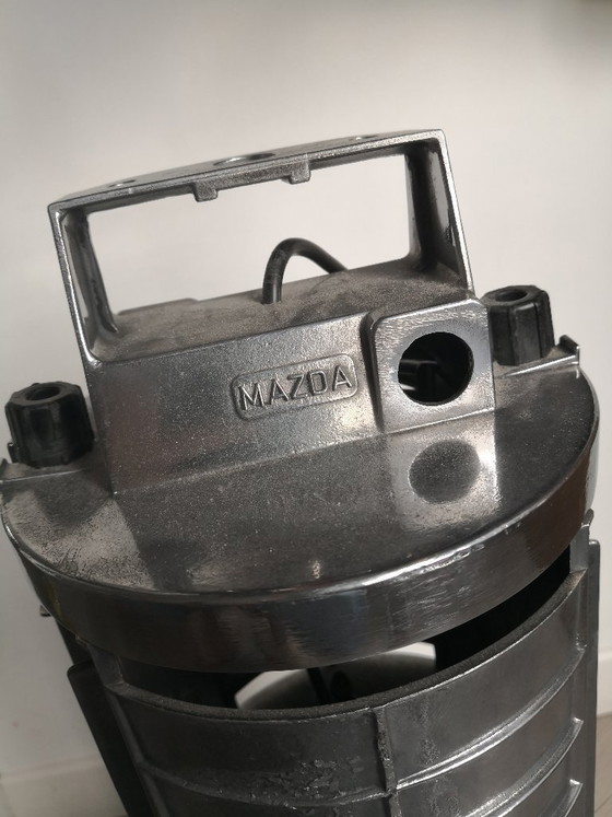 Image 1 of Lampes suspensions industrielles Mazda - Lot de 3