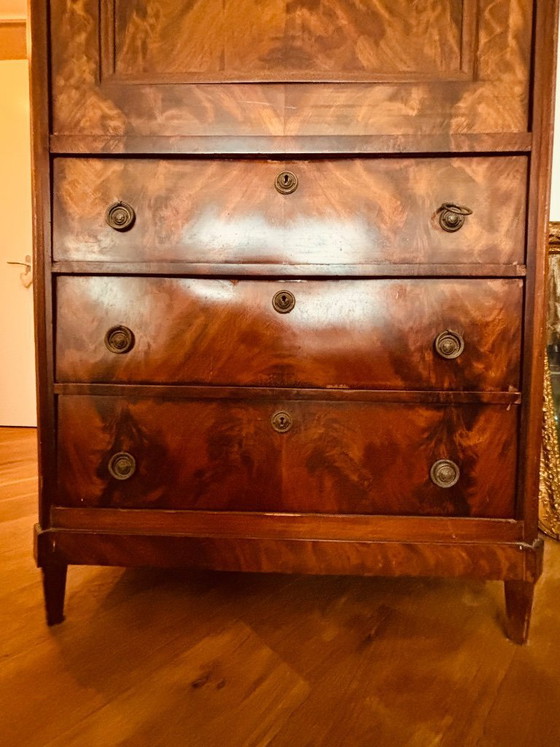 Image 1 of Escritorio antiguo de caoba