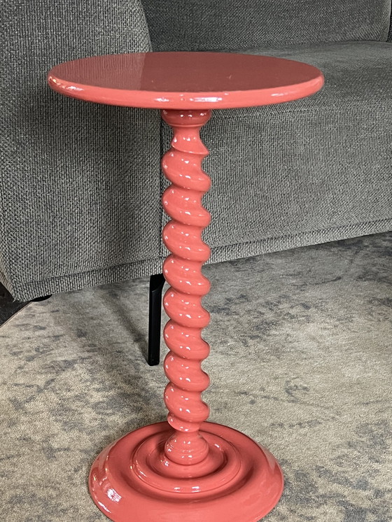 Image 1 of Beistelltisch im Retro-Stil aus Holz mit gedrechselten Beinen