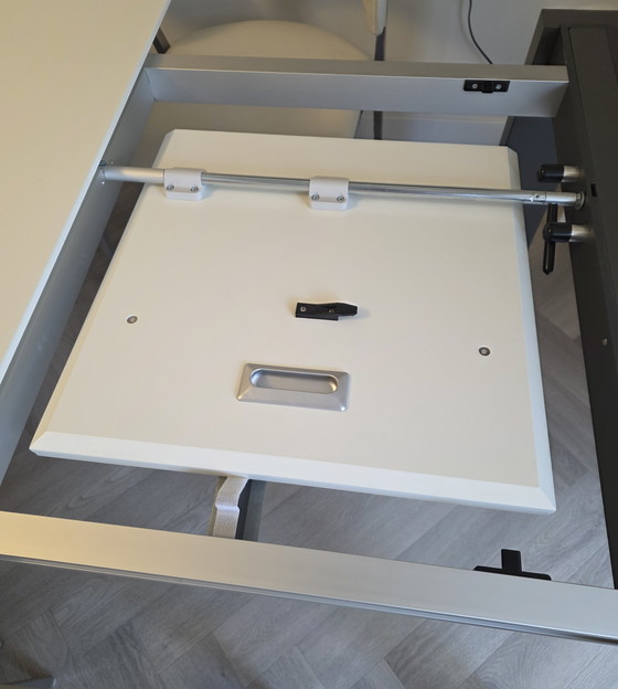 Image 1 of Mesa de comedor extensible Hulsta Now! ET20 (130 x 100 x 190 x 100 cm)