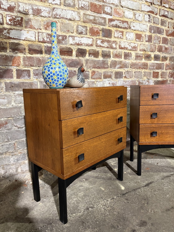 Image 1 of Een paar Scandinavische ladekasten uit de jaren 60.