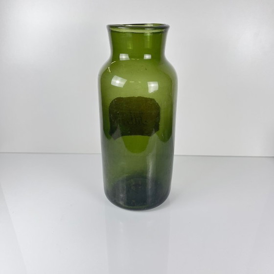 Image 1 of Große antike Apothekerflasche aus grünem geblasenem Glas