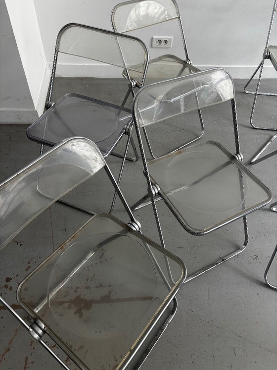 „Plia“-Stühle von Giancarlo Piretti für Castelli – Anonima Castelli, Klappstühle, Metal, Plexiglass (photo 15 of 16)