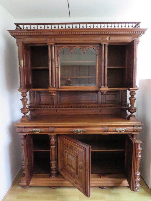 Mechelen sideboard from the 1930s