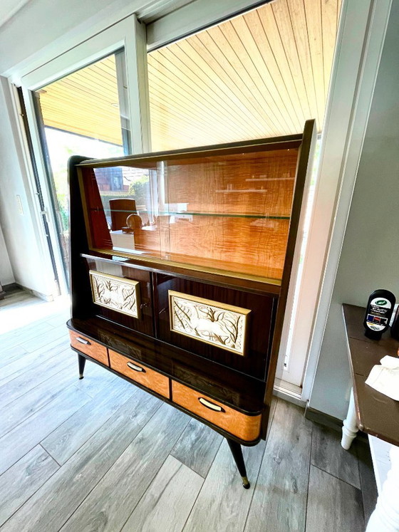 Image 1 of Zeldzame vintage barkast uit Expo '58 – Antilope-reliëf en hoogwaardig design – jaren 1950