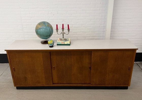 Armadio scolastico vintage in teak con ante scorrevoli – Credenze, Wood (photo 4 of 22)