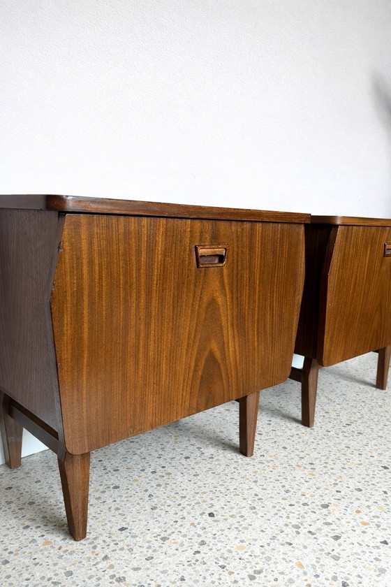 Image 1 of (1 di 2) Bellissimi comodini vintage danesi