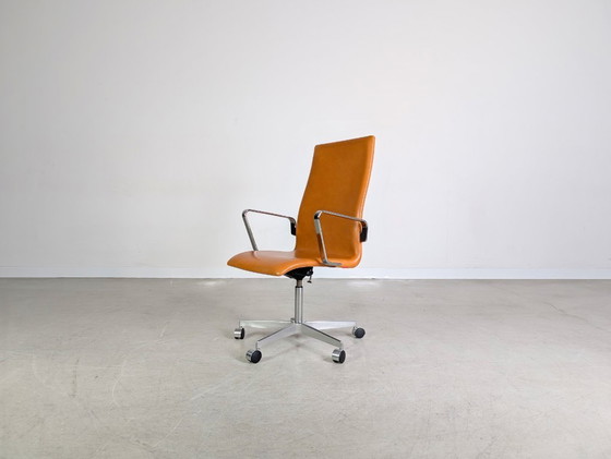 Image 1 of Original Fritz Hansen Oxford office chair, Arne Jacobsen executive chair