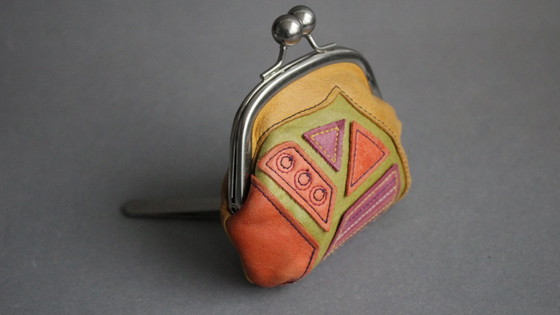 Image 1 of Vintage Fossil leather wallet with kiss-the-closure closure