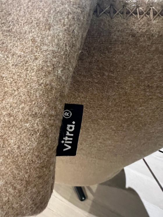 Grand Repos Vitra Con Ottoman – Poltrone, Metallo, Tessile (photo 4 of 6)