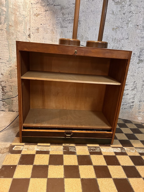 Image 1 of Rolkast archief kast