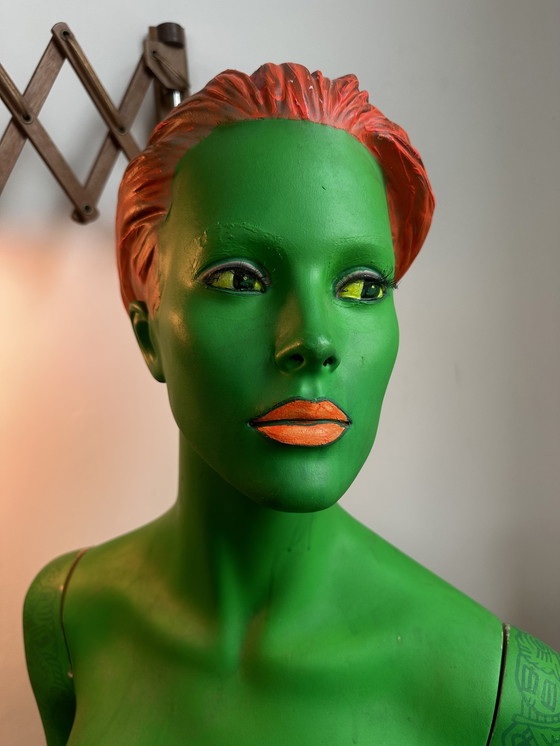 Image 1 of Manichino dal design unico / torso artistico - oggetto d'arredo moderno