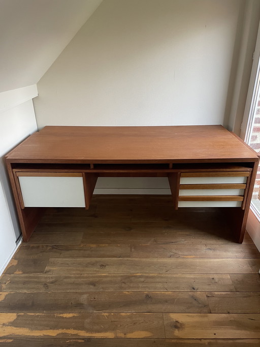 V Bureau des formulaires