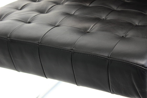 Image 1 of As new, Set of 4 Bauhaus Cantilever armchairs (Freischwinger) with premium leather and chromed tubular steel frame, 1a restored