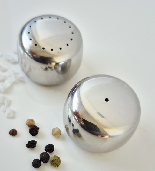 Salz- und Pfefferstreuer von Henning Koppel für Georg Jensen, aus Edelstahl 1960er, 2er Set (photo 2 of 7)