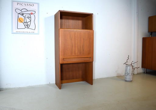 Smalle Deense teakhouten kast met planken, vintage kledingkast, ladekast
