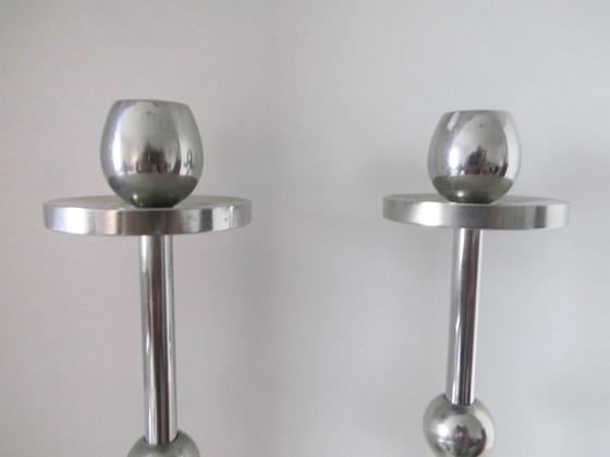 Candelabros de acero inoxidable estilo era espacial (par) – Pieza única hecha a mano – Portavelas, Metal (photo 2 of 5)