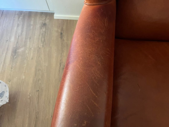 Image 1 of Poltrona con orecchie in pelle