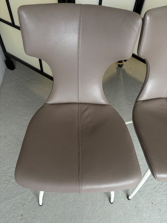 Image 1 of 4 Leolux Callas eetkamerstoelen 