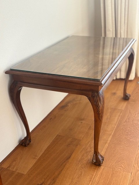 Image 1 of Table Chippendale