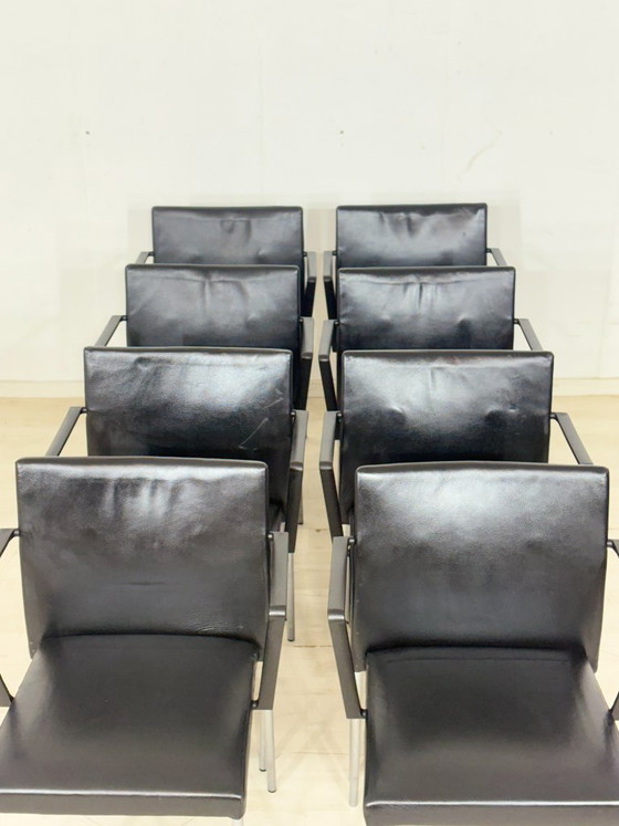 Image 1 of 8 elegante design vergaderstoelen in zwart leer