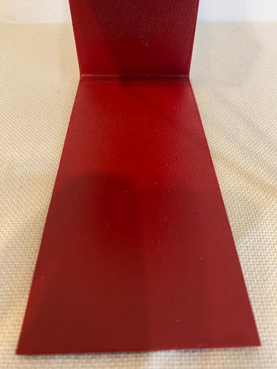 Lampe de table vintage géométrique en métal rouge, années 1970 – Metal (photo 9 of 11)