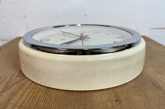 Image 1 of Vintage Beige Industrial Wall Clock from NUFA, 1960s