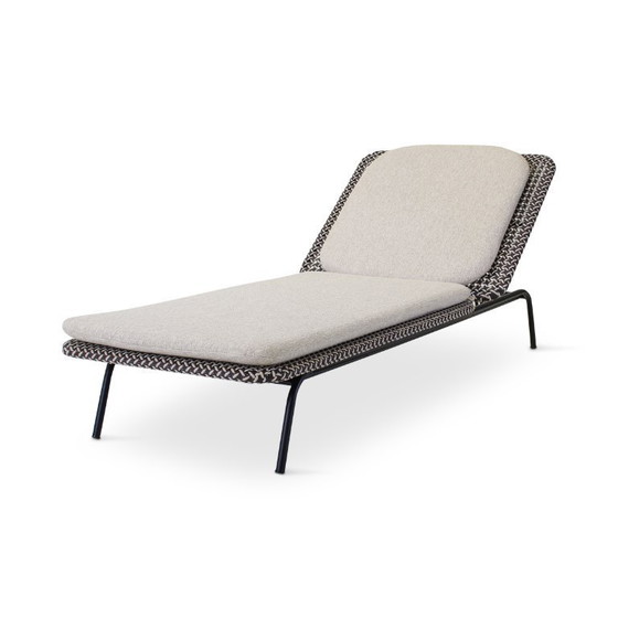 Image 1 of Chaise longue + table d'appoint