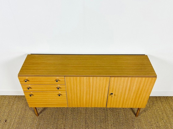 Image 1 of Vintage dressoir van formica, 1970