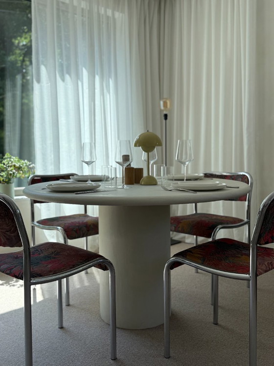 Image 1 of Table Mortex - ronde dia 120cm