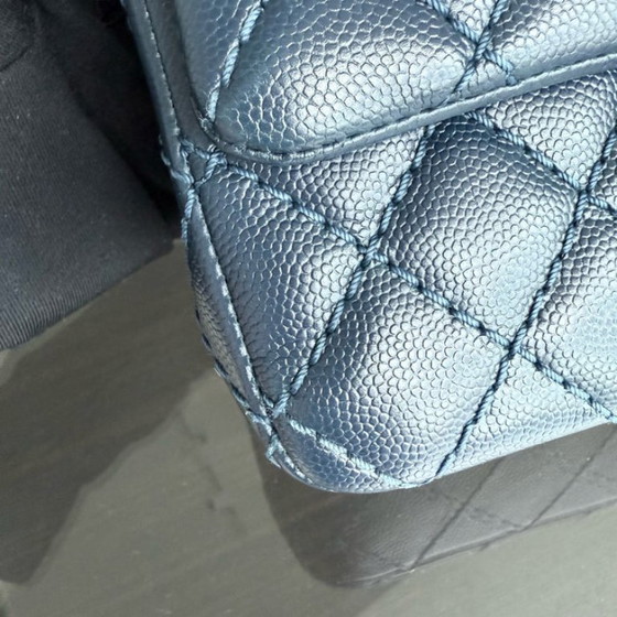 Image 1 of Chanel Classic Flap Mini Rectangle - Caviar 20CM Gewatteerd Donkerblauw Ruthenium Zilverkleurige Hardware Serie 23