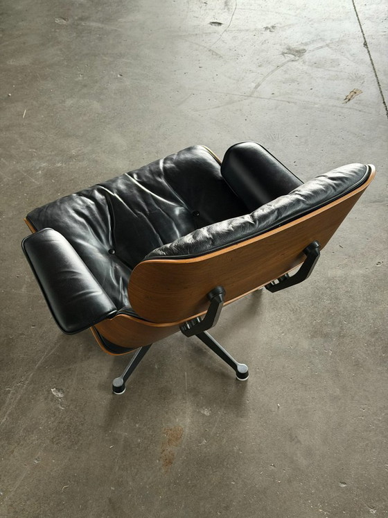 Image 1 of Vitra Eames Lounge Chair | 1960 | Palisander