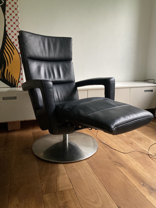 Prominent recliner