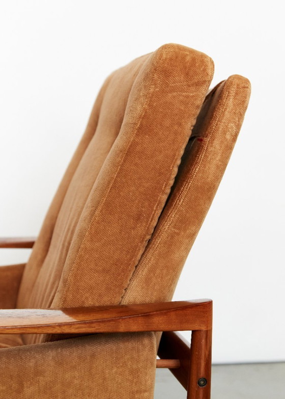 Image 1 of Ib Kofod Larsen "Djursholm" stoel voor Olof Perssons Fåtöljindustri (OPE)