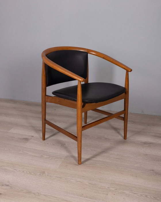 Image 1 of Set di 4 sedie vintage anni '60 in legno e pelle, disegnate da ISA Bergamo.