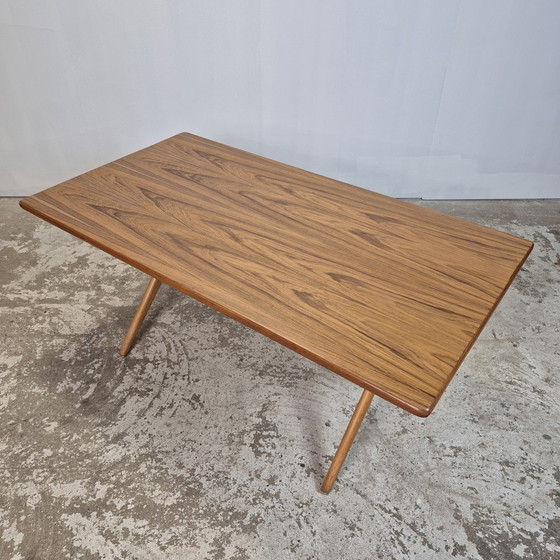 Image 1 of Hans Wegner, AT-303 Sawbuck Vintage Jaren 50 Deense Eettafel
