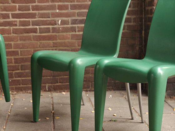8x Vitra Louis 20, Philippe Starck, groene designstoelen, Eetkamerstoelen, Polyester, Metaal (foto 2 van 5)