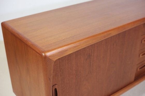 HP Hansen teakhouten dressoir – Wood (photo 8 of 14)