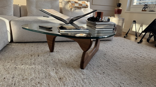 Vitra Noguchi Coffee Table Noyer