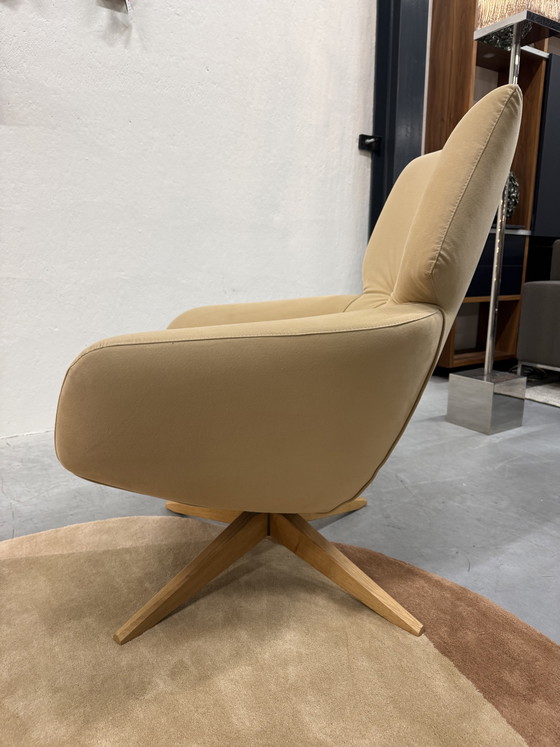 Image 1 of Poltrona girevole Leolux Lloyd con tessuto Comfort Plus