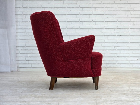 Image 1 of Anni '60, poltrona danese, tessuto originale rosso per mobili.