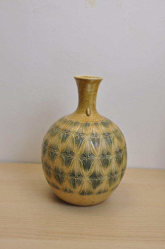 Image 1 of Vase - Kato Touzabrou Akazu-oven Kizeto - Japan