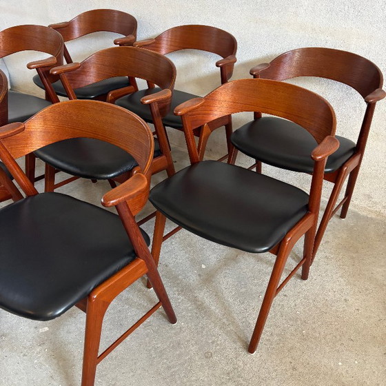 8 sedie da pranzo modello 32 di Kai Kristiansen – Wood (photo 8 of 11)
