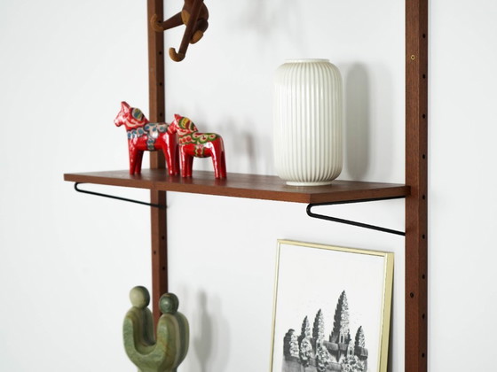 Image 1 of Teakhouten wandrek, Deens design, jaren 60, gemaakt in Denemarken.