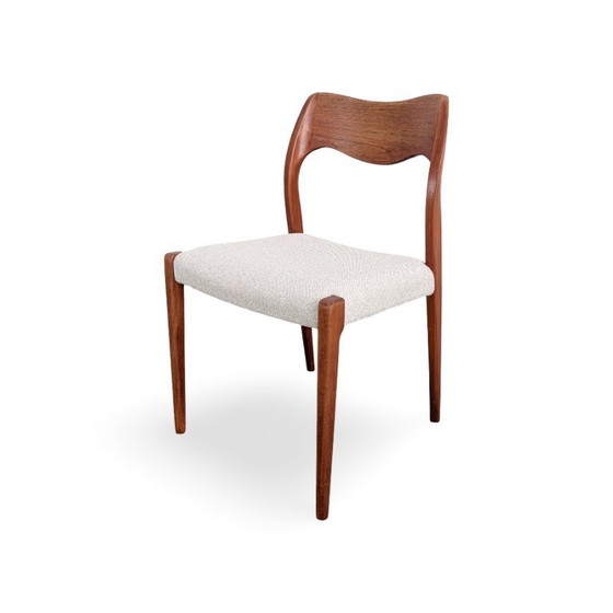 Set van 5 Niels Otto Møller stoelen model 71 Bouclé JL Mollers 1960 – Hersteller: JL Mollers Mobelfabrik (photo 6 of 10)
