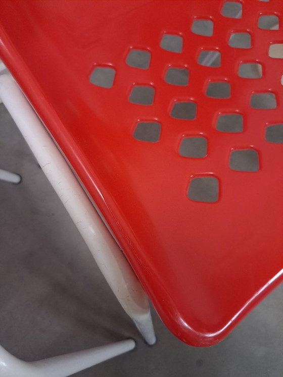 Image 1 of Set jaren 70 DDR rode kunststof tuinstoelen